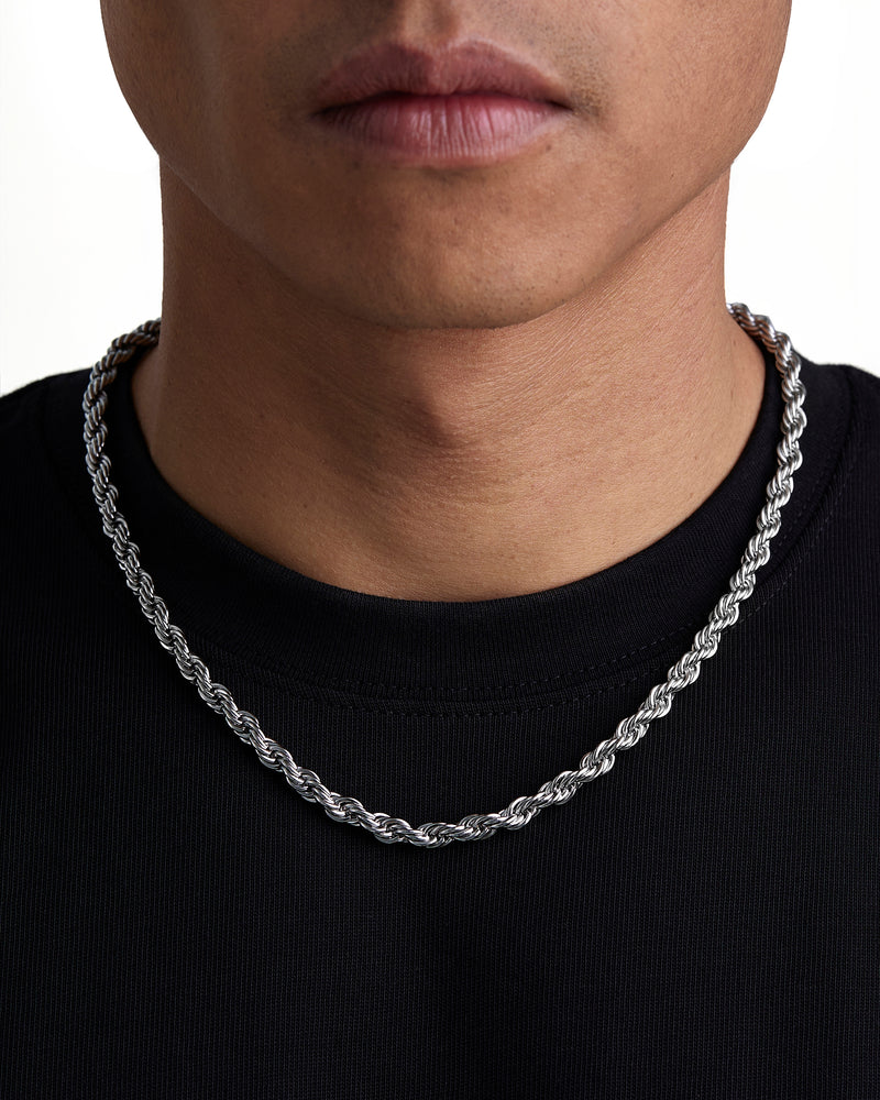 THE ROPE 6mm 麻花項鍊 White Gold 配戴照